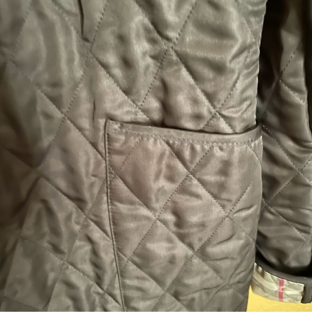 Burberry Quilted Jacket - image 6